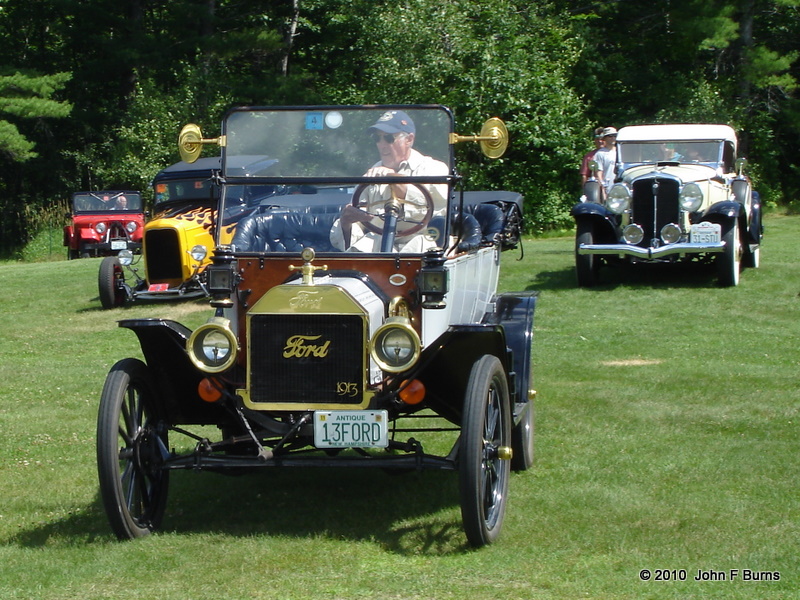 1913 Ford Model T Touring