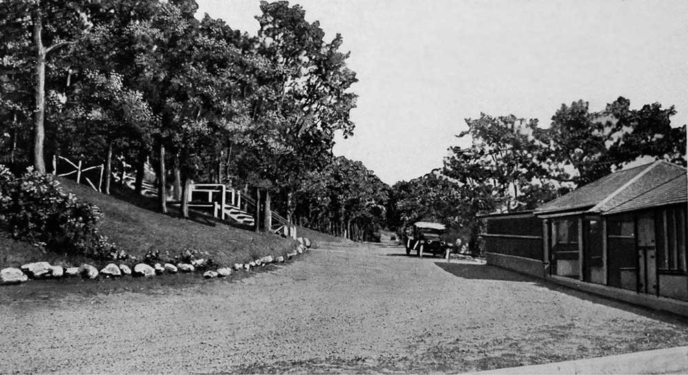 Driveway At The Inn