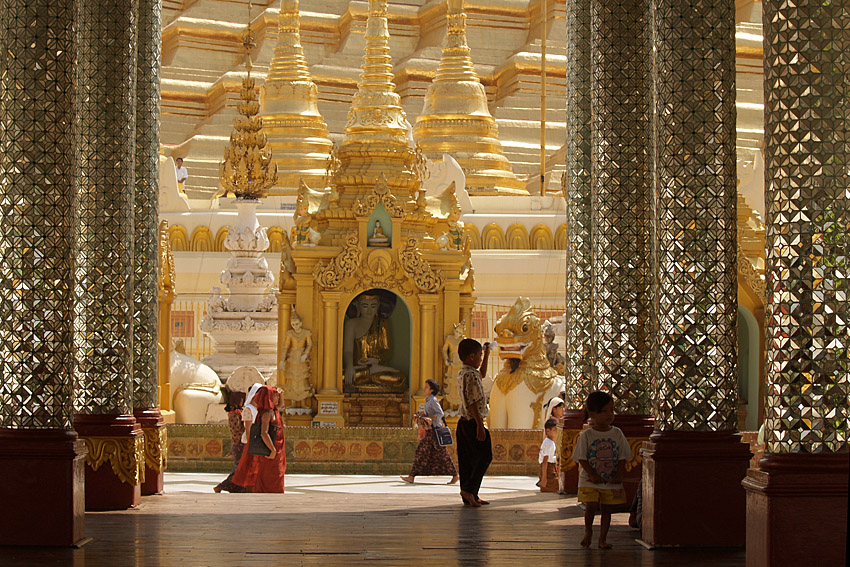 023 - Swedagon pagoda