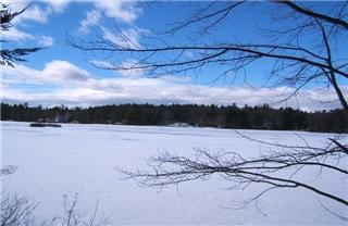 Huntress Pond - Winter 2006