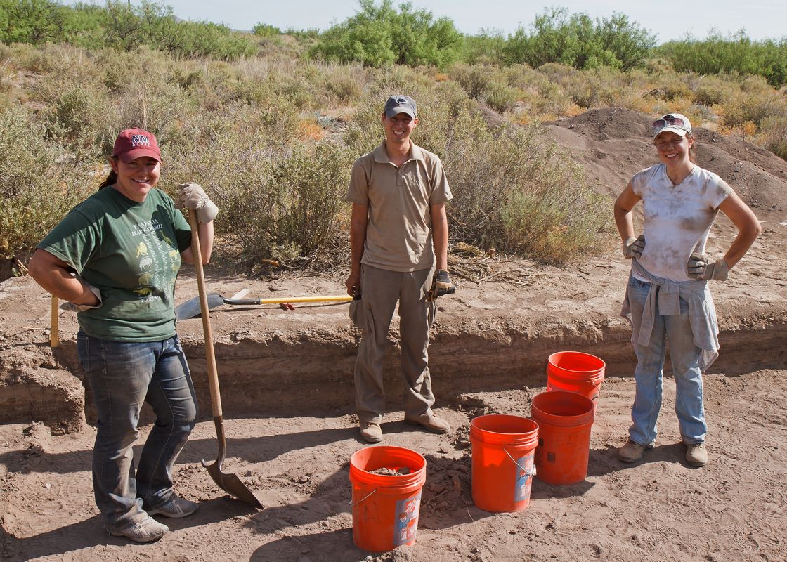 Amanda Catalano, Sean Dolan, Kristin Morehead (Archaeology field school)