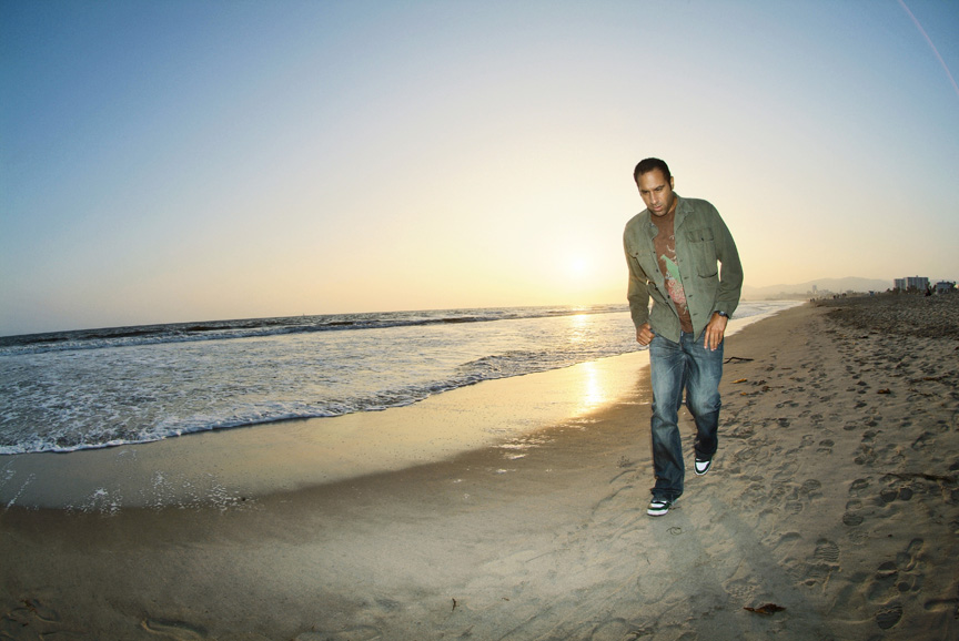 JOHN BELTRAN (publicity 05).jpg