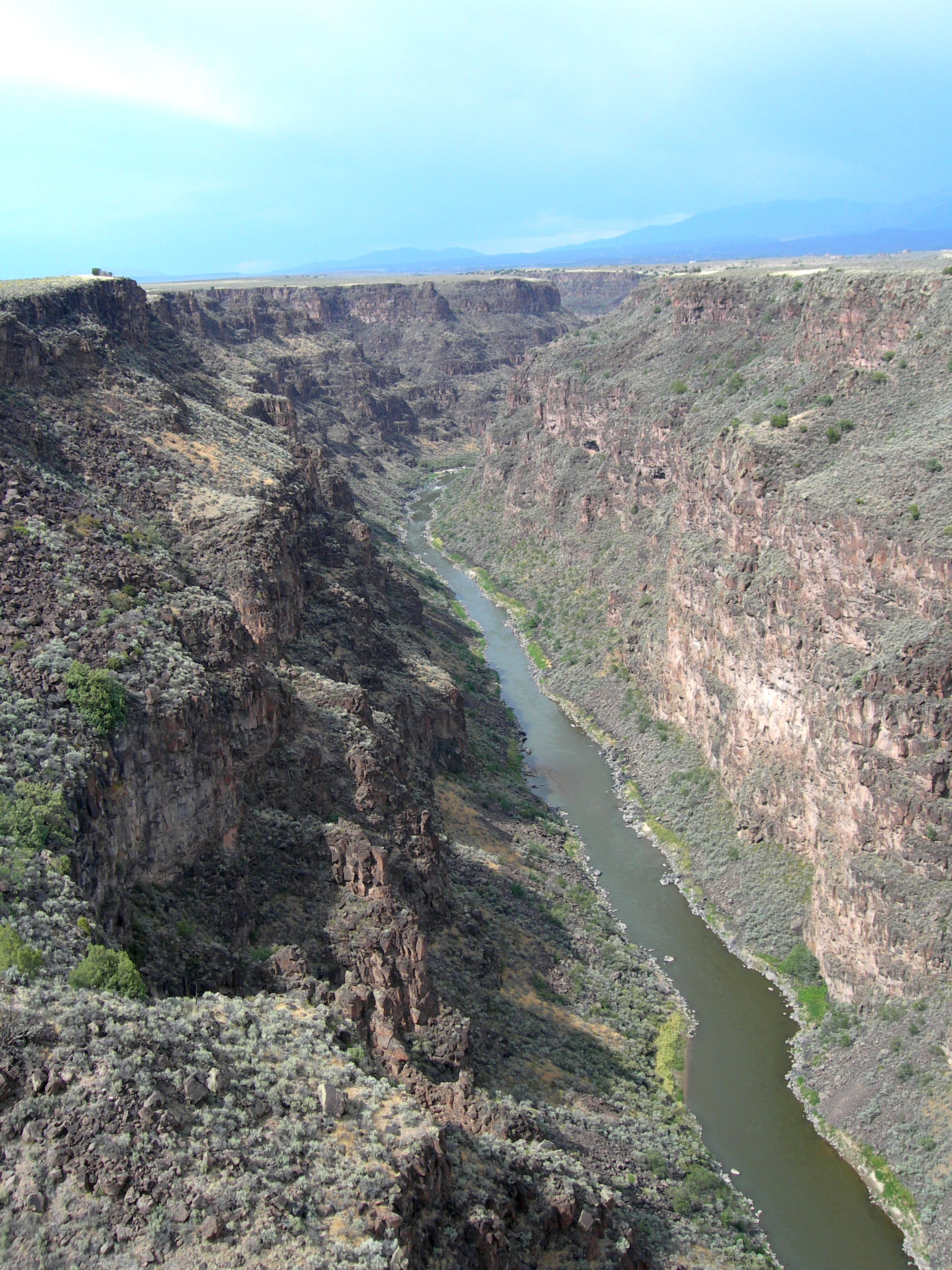 RioGrandeRiver_Taos.jpg