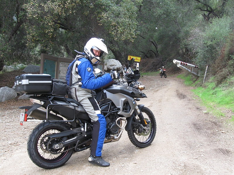 The trail head at highway 39