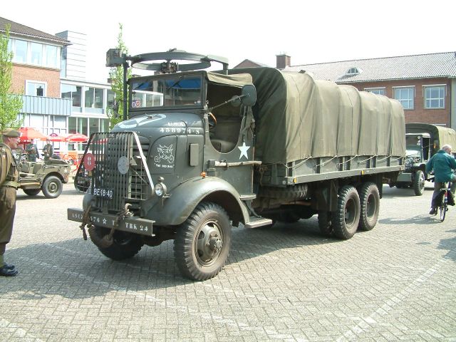 De GMC AFKWX353 COE