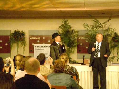 Richard Gibson, Sam Kelly