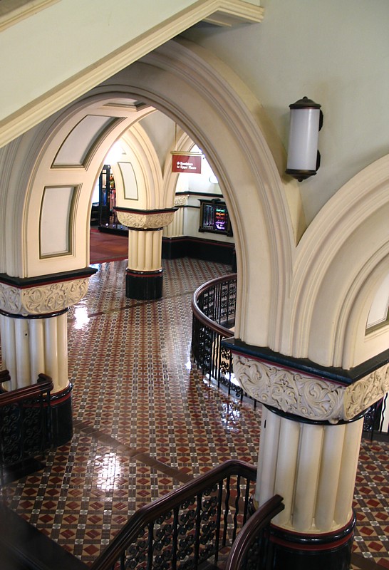 10th<br>QVB<br> by Paul