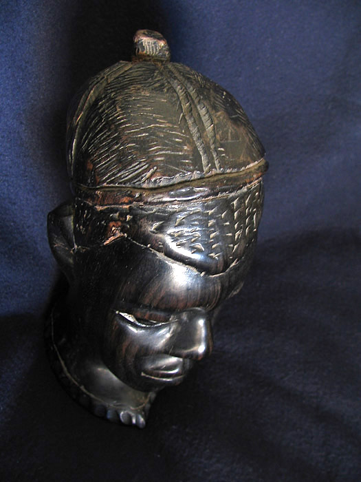 Black*Head In Color