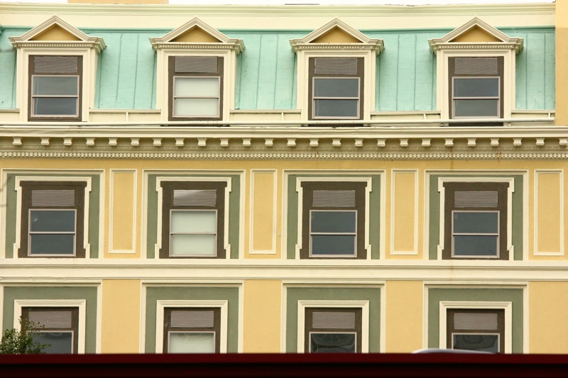 12 windows