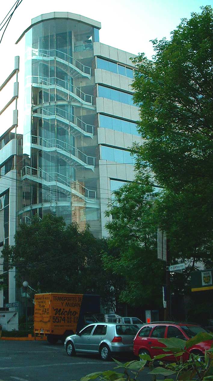 Torre Espiral, Colonia Roma