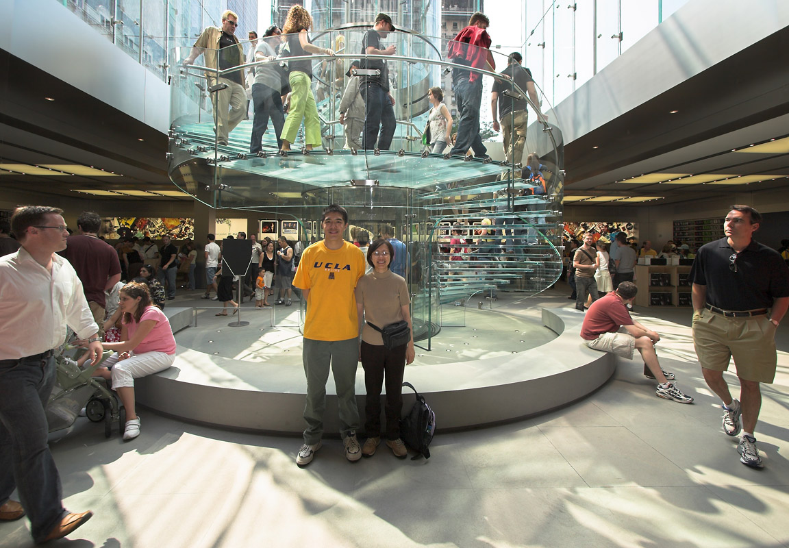 Under the Glass Cube