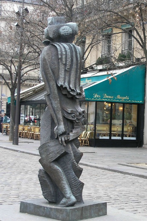 Ossip Zadkine Statue