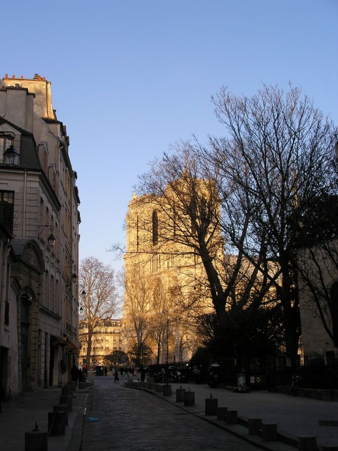 Rue St-Julien-le-Pauvre - Before Sunset