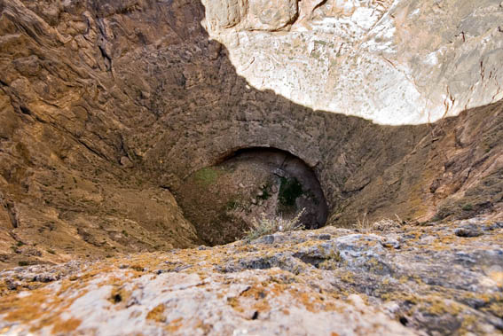 Zendan -e- Soleyman (Salmons Prison)