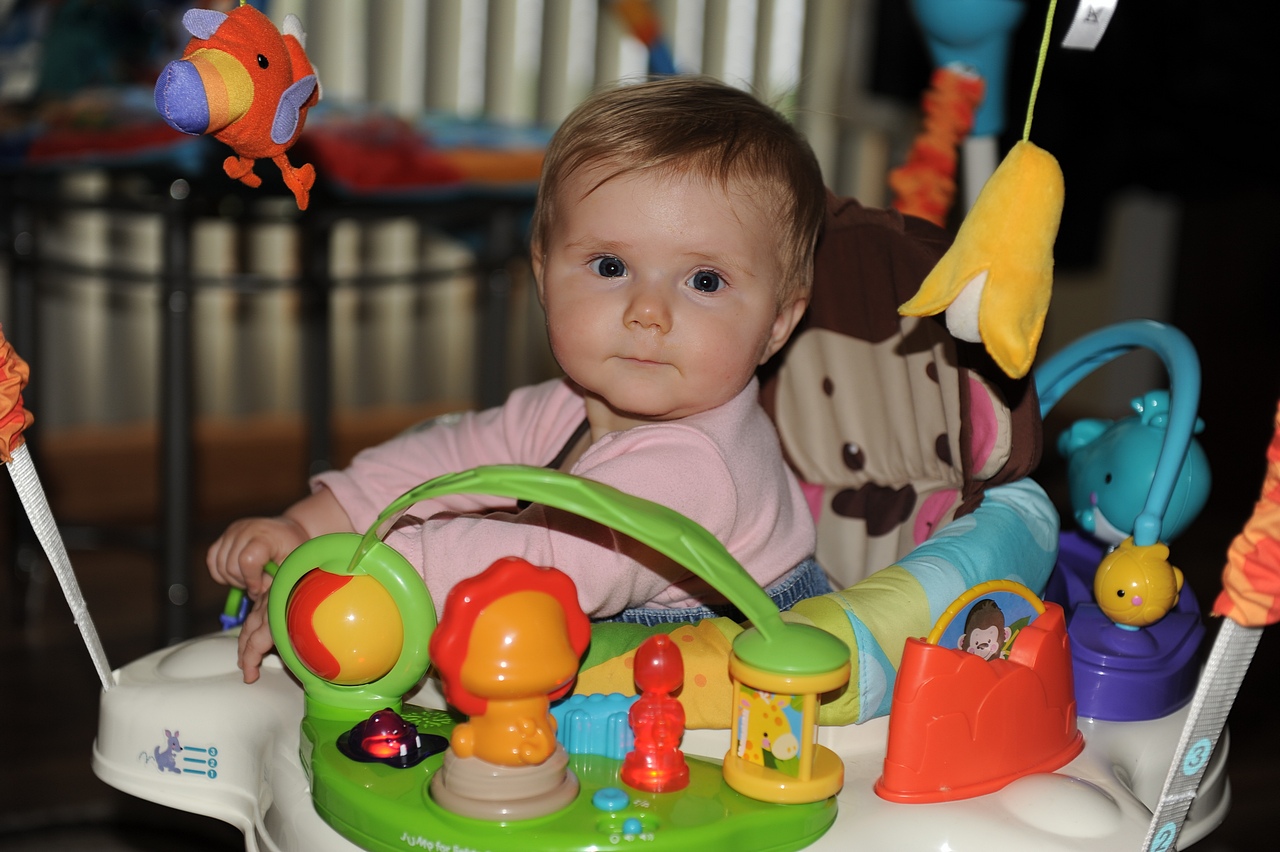 PRESLEY CAN KEEP HERSELF OCCUPIED FOR HOURS-SHE HAS A VERY GENTLE PERSONALITY