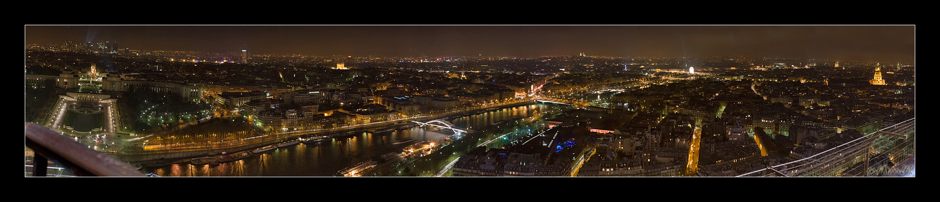 Night Paris from Eiffel tower
