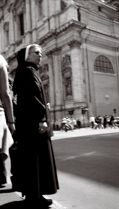 Nun