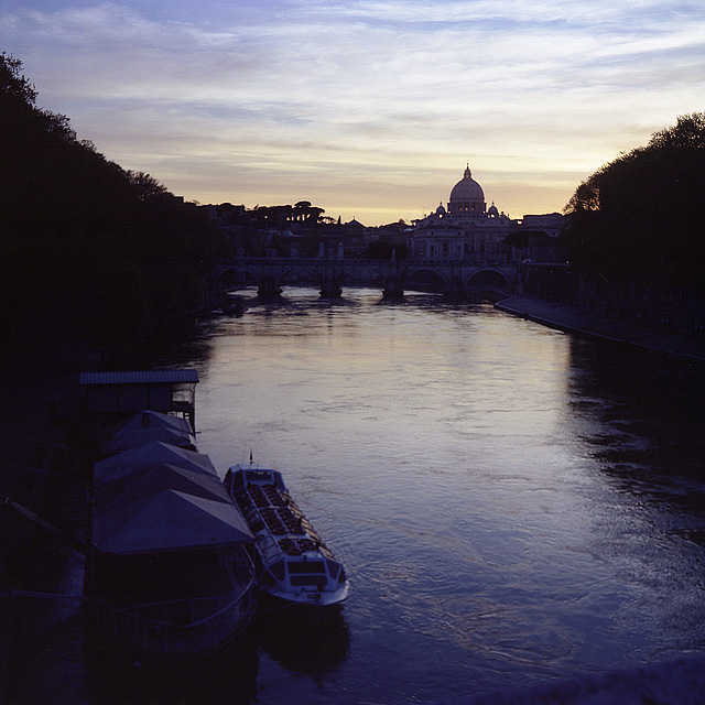 Tiber, Vatican