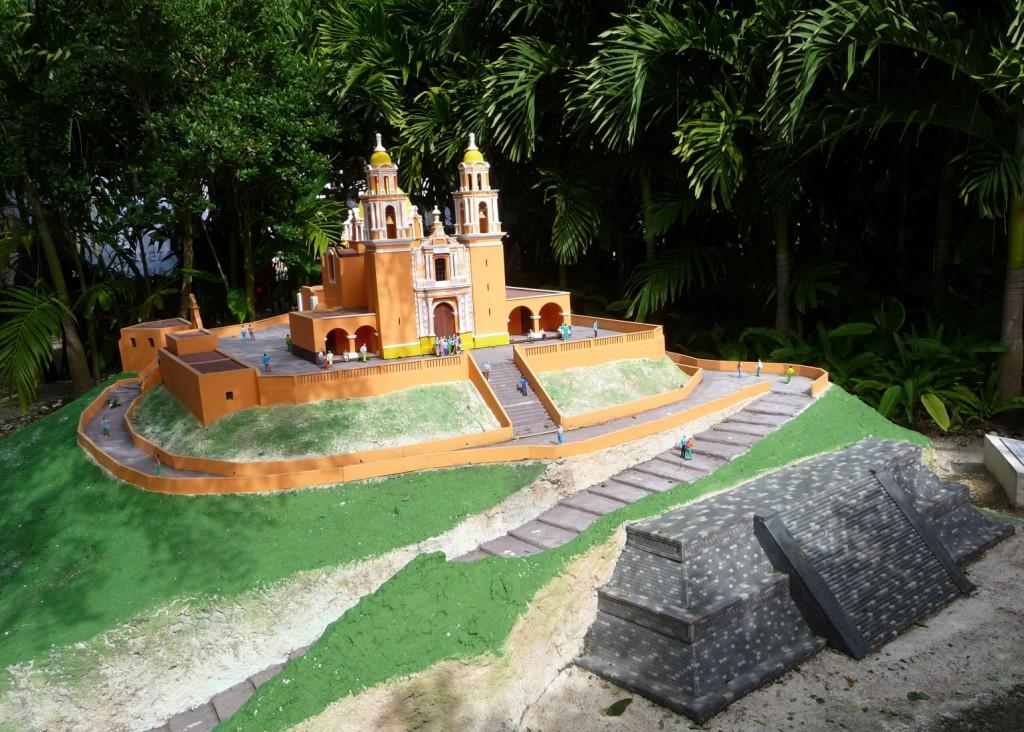 Miniature of the Church of Our Lady of Remedies (Cholula, Mexico)