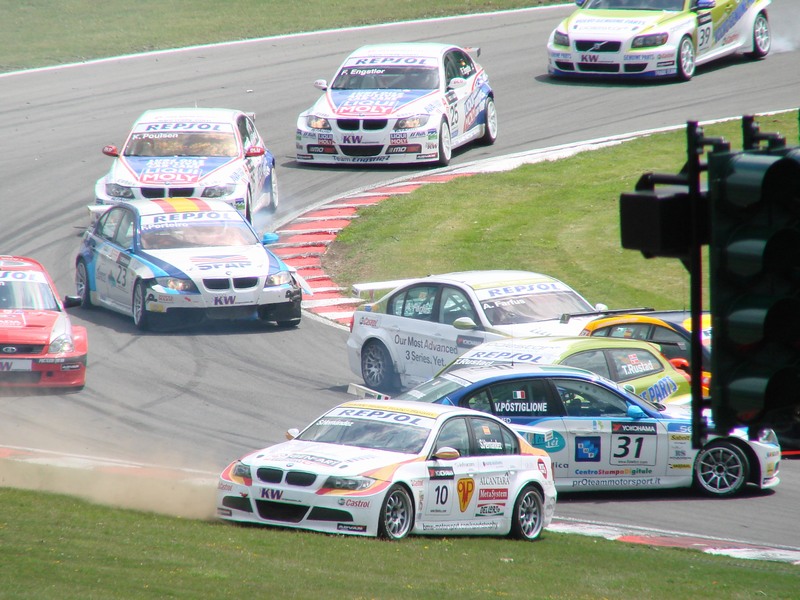 FIA Formula 2 & WTCC at Brands Hatch, July 2009