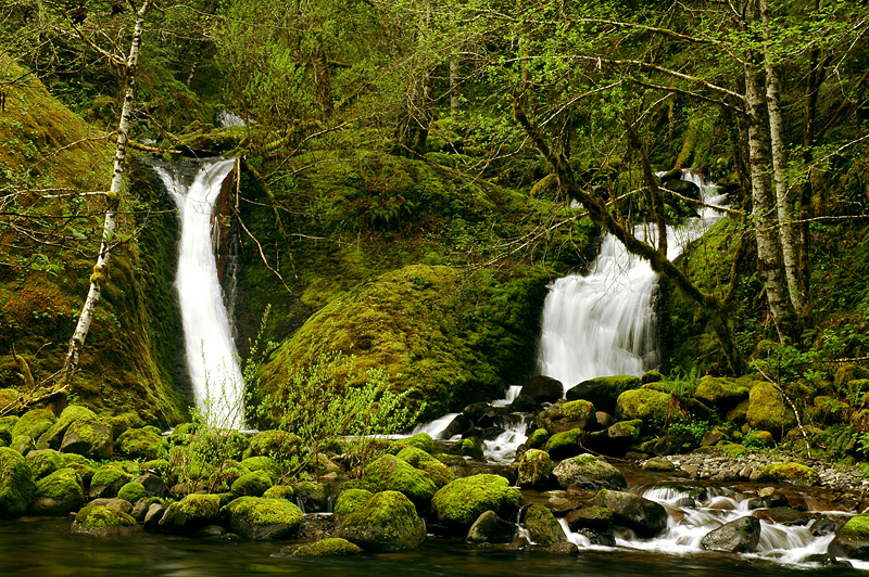 Tenas Falls