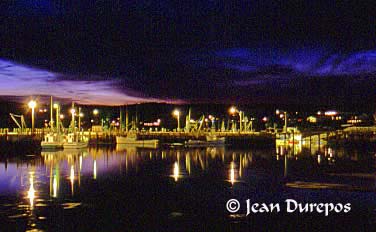 North Head Wharf at dusk 091803-011-ec.jpg