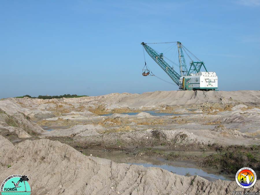 Dragline and pit.JPG