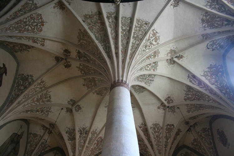 Vault in Holy Cross Church