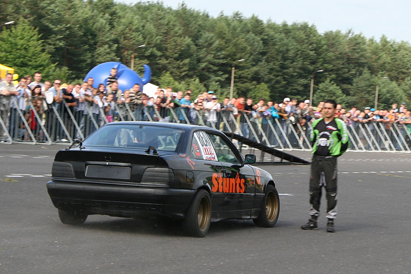 Stunts Show