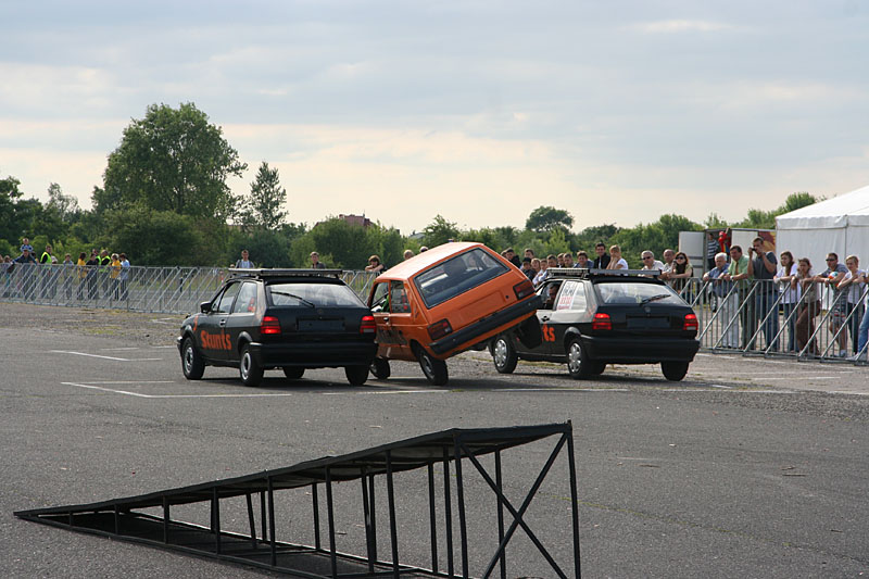 Stunts show