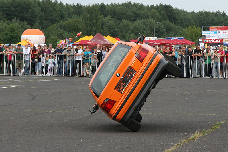 Stunts show
