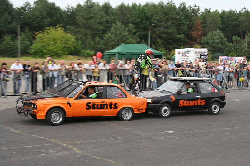 Stunts show