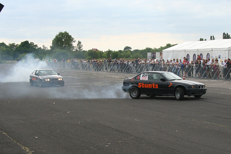 Handbrake turn