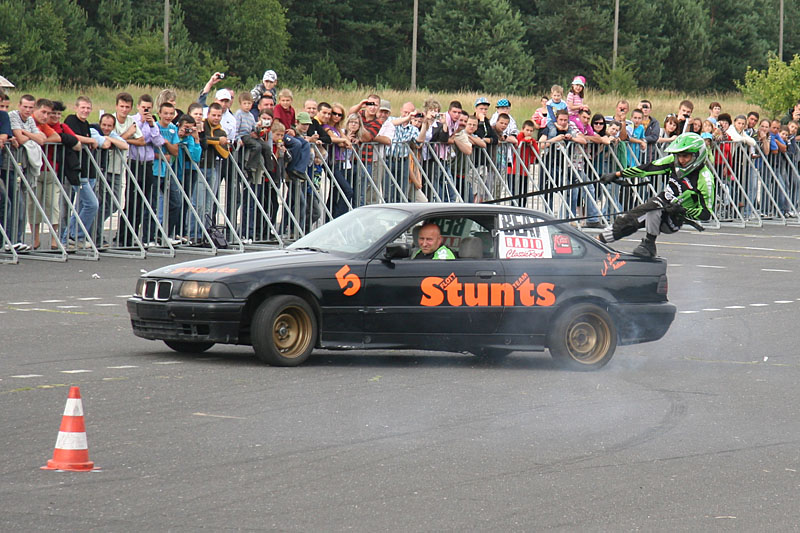 Stunts show - Handbrake turn with stuntman
