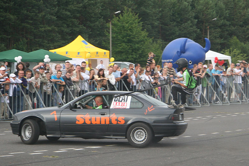 Stunts show