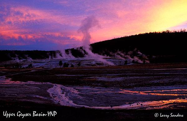Upper-Geyser-Basin-sunrise_1.jpg