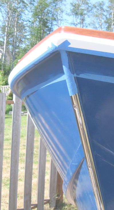 Hull masking:  blue is last color cut in to finish sheer guard and toerail.