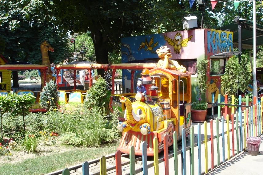 Tasmajdan Luna Park