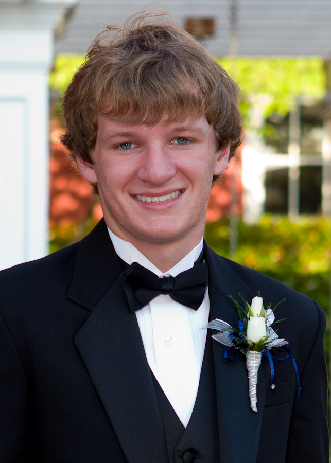IMG_0054 2011 LCS Prom-3.jpg