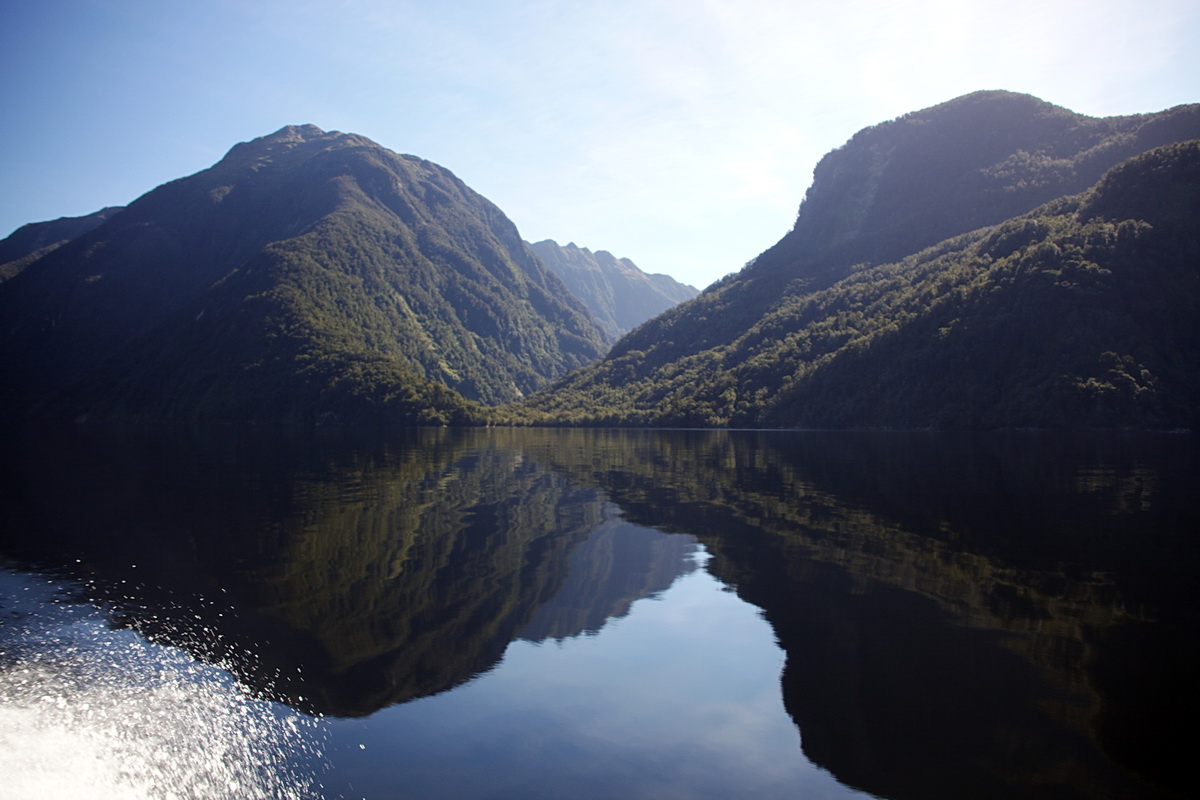 Bradshaw Sound - U shaped valley