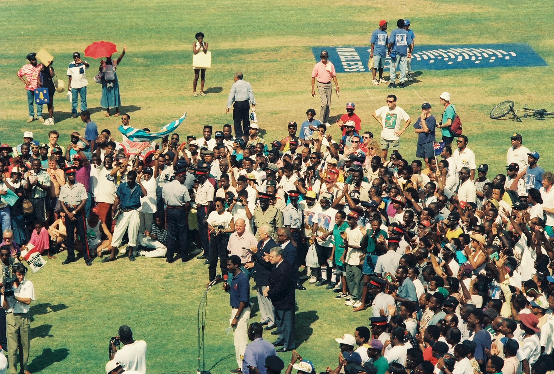 Michael Holding conducts end of Match Presentations