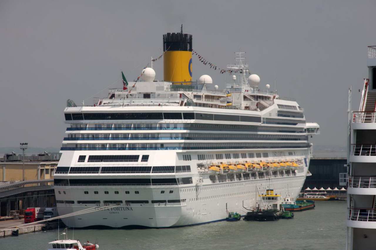 Costa Fortuna