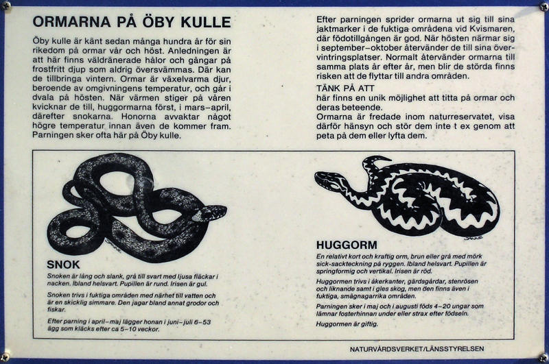 Skylt vid Öby kulle - Sign at Öby kulle photo - Sture Hermansson 