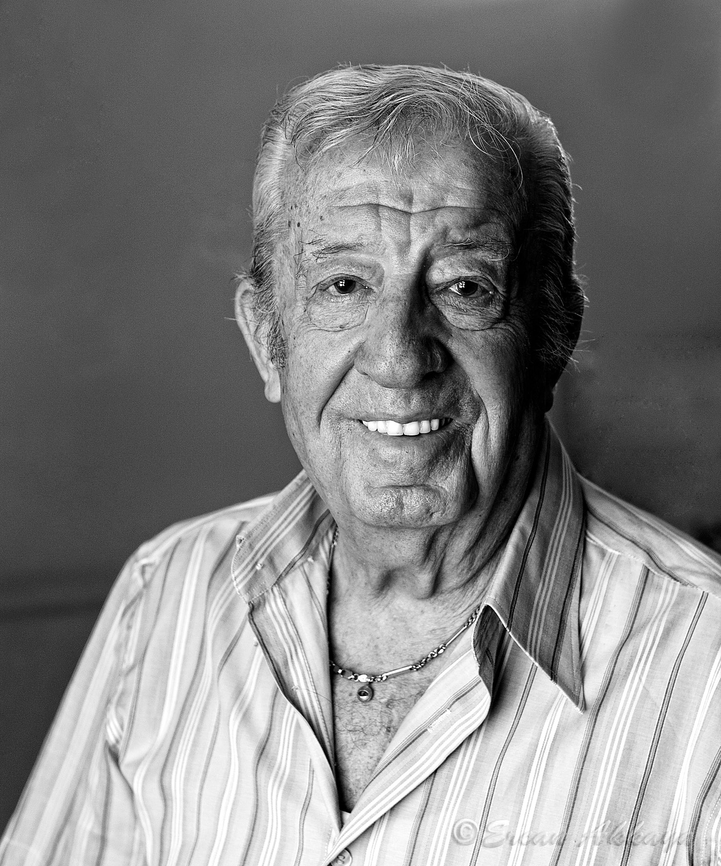 Zafer Onen , 1921 - 2013