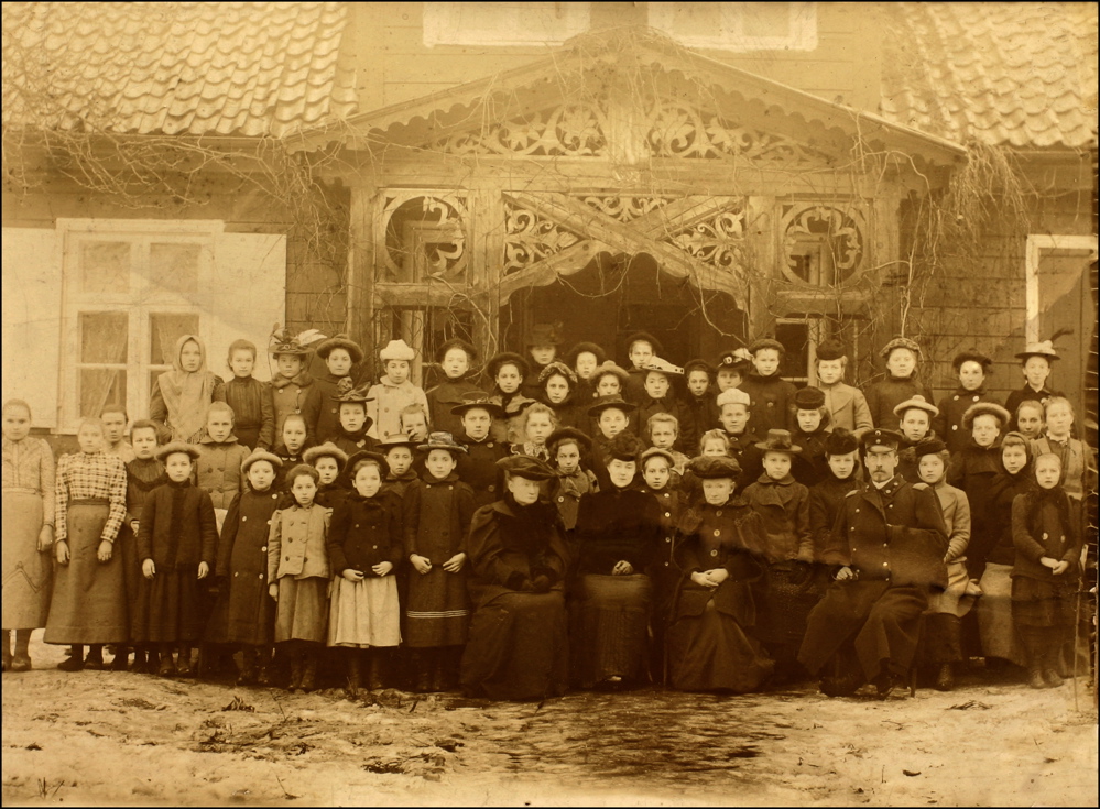 Grandma - Grammar School
