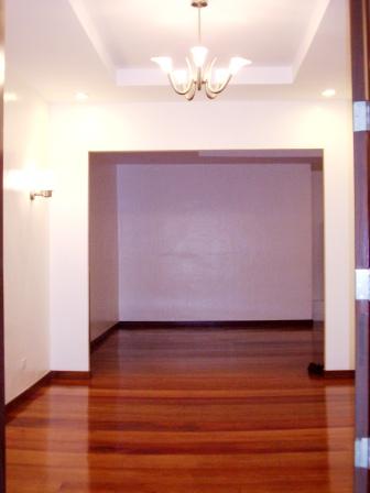Foyer.JPG