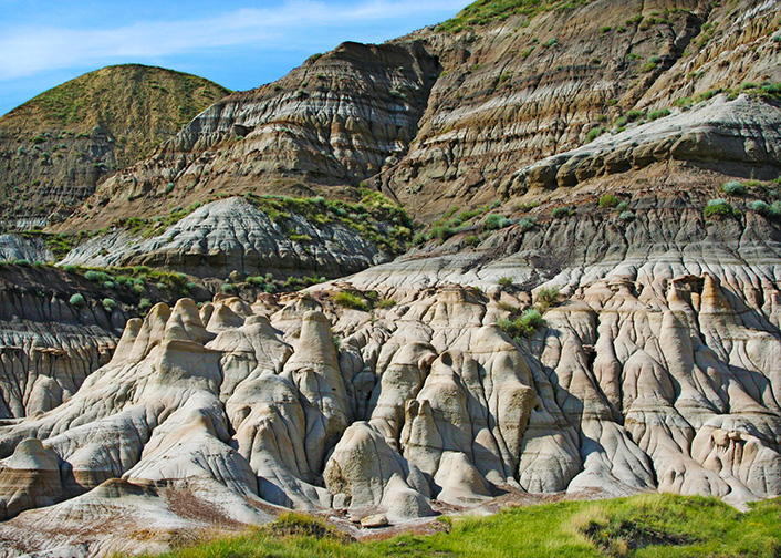 along the Hoodoo Trail