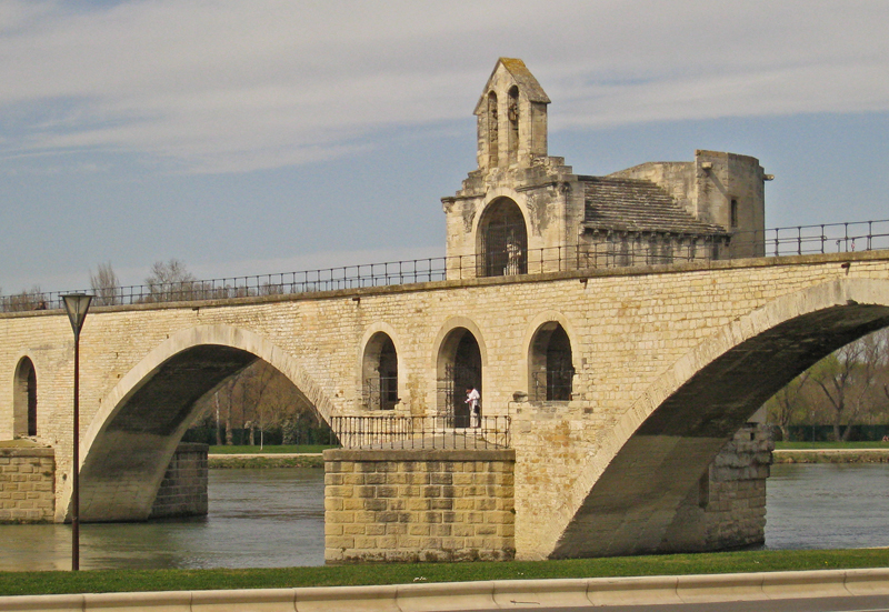 Bridge Avignon.jpg