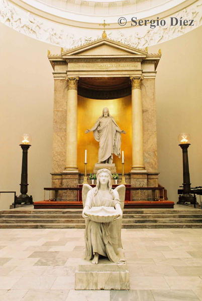 98-Vor Frue Kirke.jpg