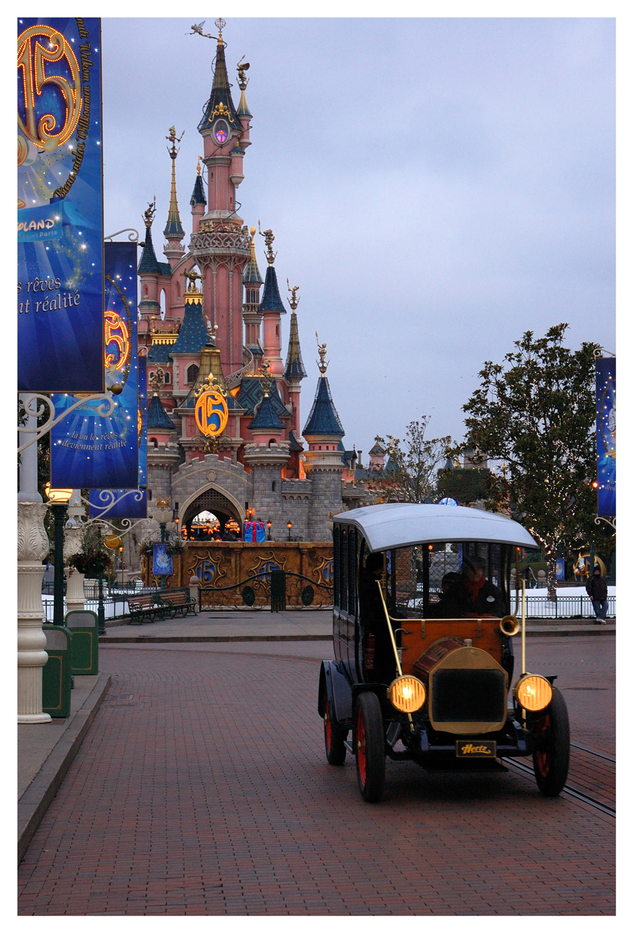 Disney0222.jpg